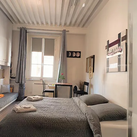 Apartment Charming Bellecour Quiet Ideal Situation *